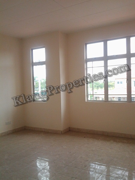 Bandar Parkland Terrace Rm399k