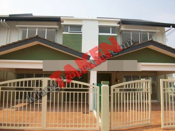 BANDAR PARKLAND 2 STRY TERRACE FOR RENT, BASIC. 22X75. RM 1000 MONTHLY