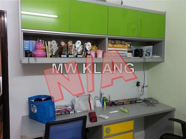 BANDAR PUTERI, LAVENDAR, 2 STRY TERRACE. PARTLY RENOVATED. 22X75. RM 645,000