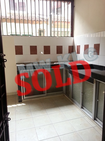 BUKIT TINGGI 2, 2 STRY LINK HOUSE,BASIC, 22X70. RM 530,000. sold